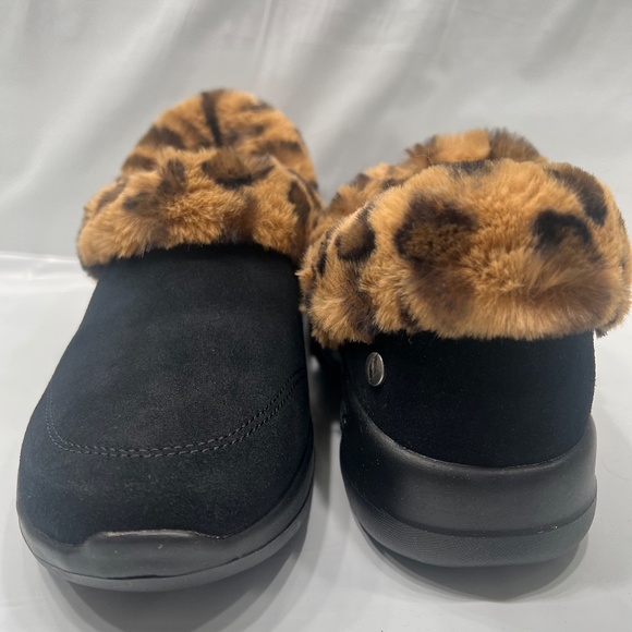 NEW Skechers On The Go Cozy Life Clog Slip On Comfort Indoor/Outdoor Slip On NIB - Picture 9 of 9